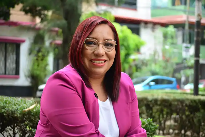 Lorena Roldán en actividad judicial